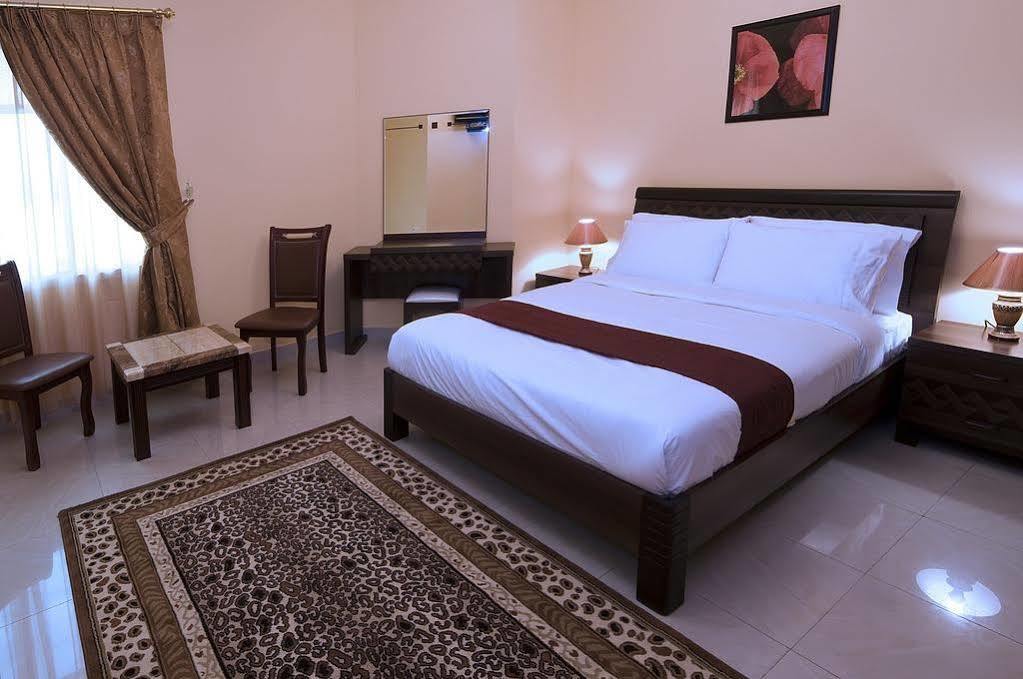 Tiger Home Hotel Apartments Маскат Экстерьер фото